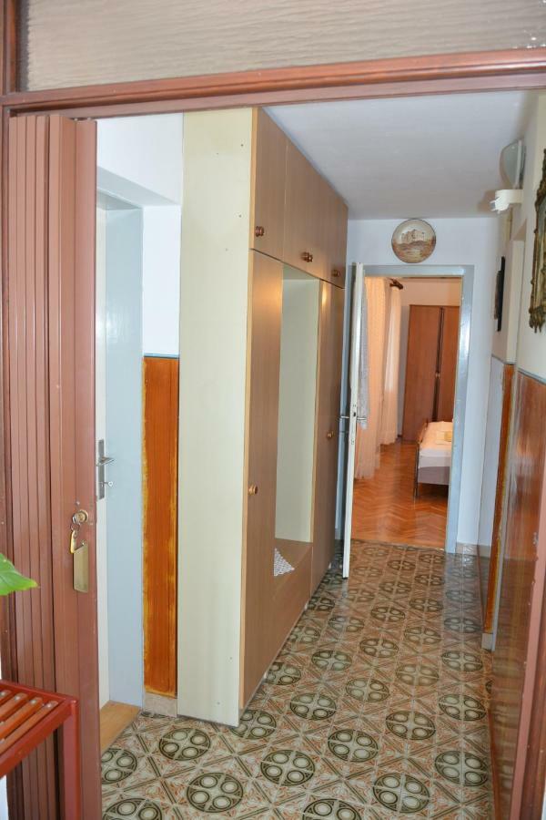 App On Beach Senj (Lika-Senj) Exterior foto